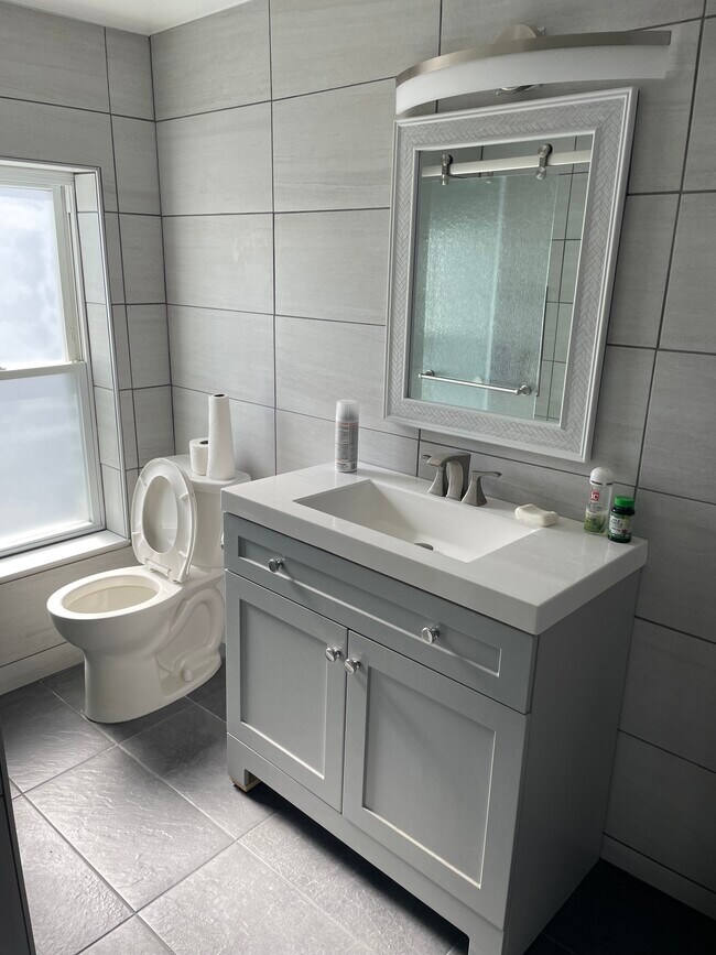 Bathroom #1 - 24 Highland Ave