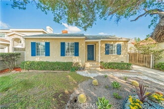 Building Photo - 8539 Palma Vista St