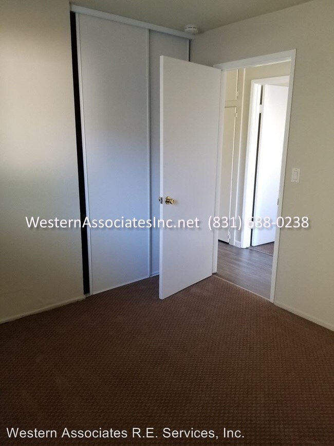 Building Photo - 2935 Capitola Rd