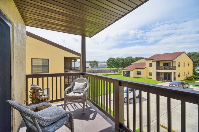 Foto del edificio - 5640 N Banana River Blvd