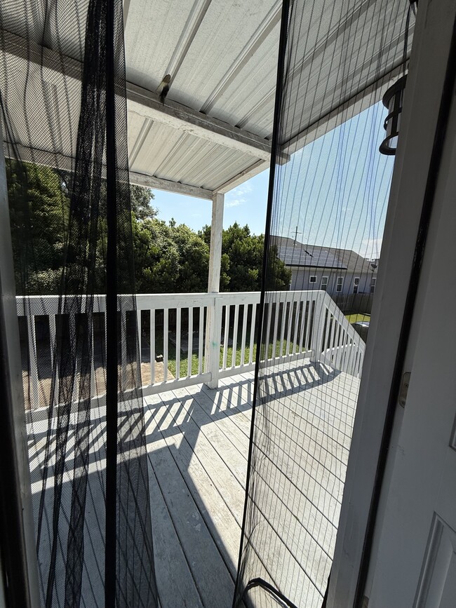 Foto del edificio - 5413 Elysian Fields Ave
