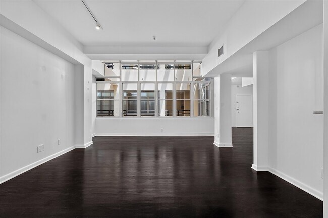Foto del edificio - 357 Varick St