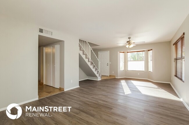 Building Photo - 820 E Marco Polo Rd