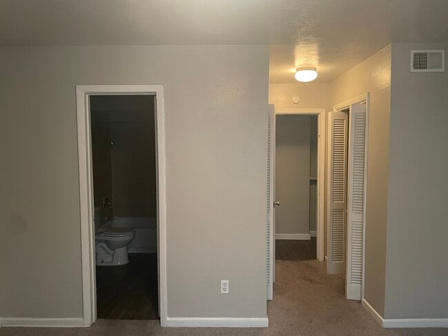 Foto del edificio - Cal West