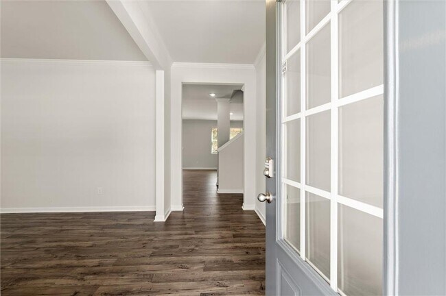 Foto del edificio - 127 Landsdowne Way SE