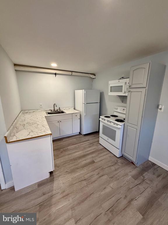 Foto del edificio - 2966 Hickory Valley Dr