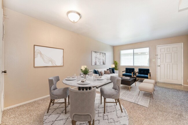 Building Photo - Briarwood Apartments