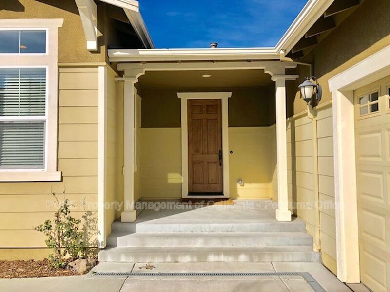 233 Jacquelyn Ln, Petaluma, CA 94952 House Rental in Petaluma, CA