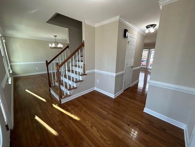 Building Photo - 10401 Bristol Ct