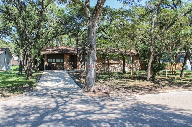 Foto del edificio - 3 BEDROOM OAK FOREST