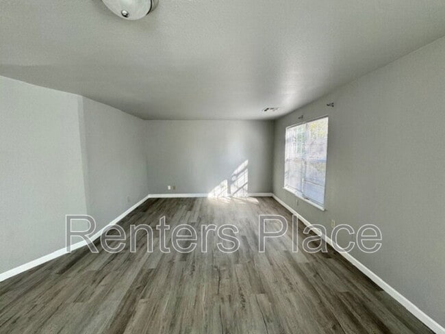 Building Photo - 4720 S 29th W Ave