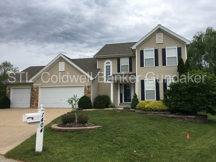 Primary Photo - 1404 Grizzly Hollow, Wentzville, MO, 63385