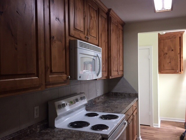 Foto del edificio - Charming 3 Bedroom 2 Bath Decatur TX