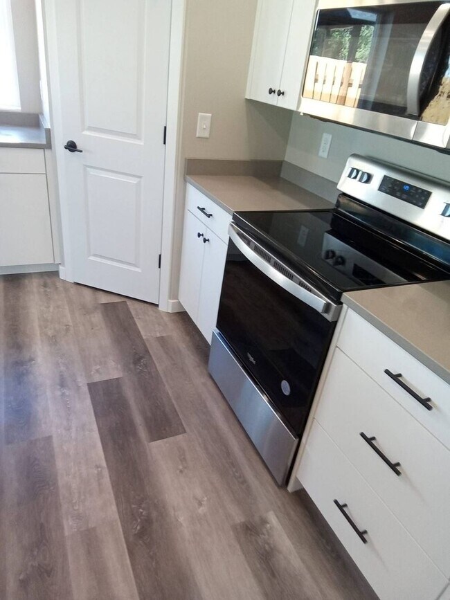 Foto del edificio - 3 Bedroom, 2.5 Bath in Blaine in Newer Nei...