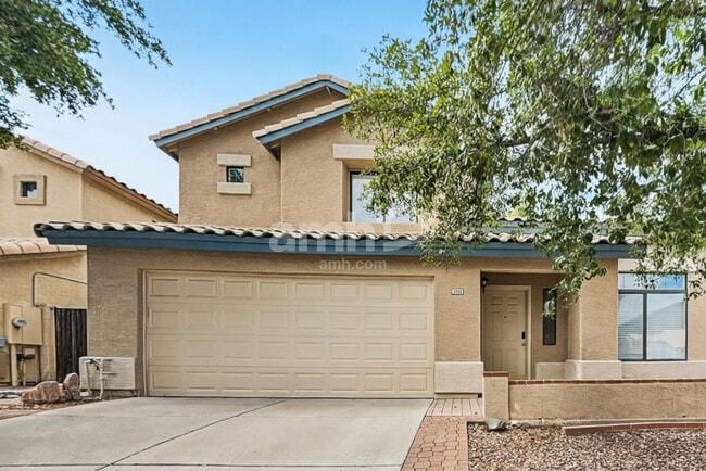 Building Photo - 2015 E Daley Ln