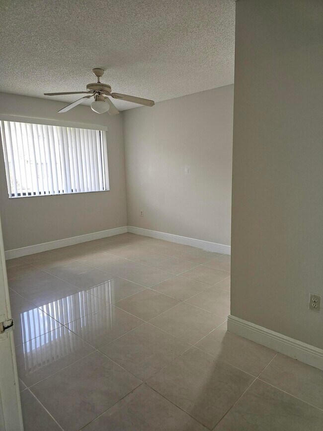Building Photo - 8455 Coral Lake Way