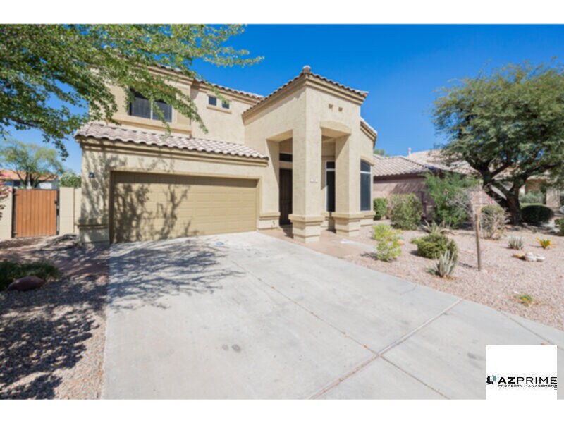 Foto principal - Welcome To This Beautifully Maintained 4/2...