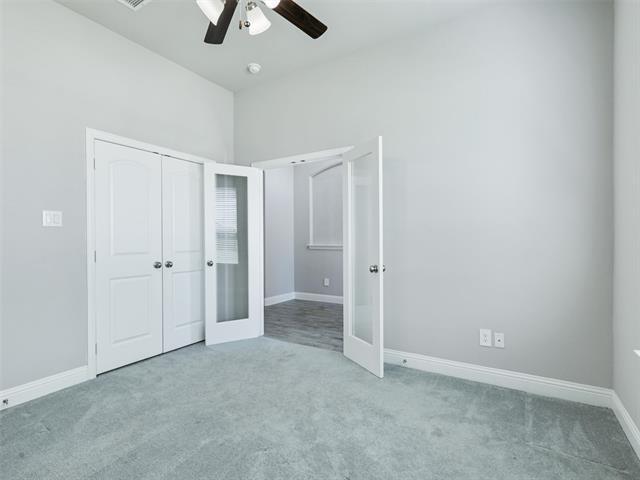 Building Photo - 536 Redbud Dr