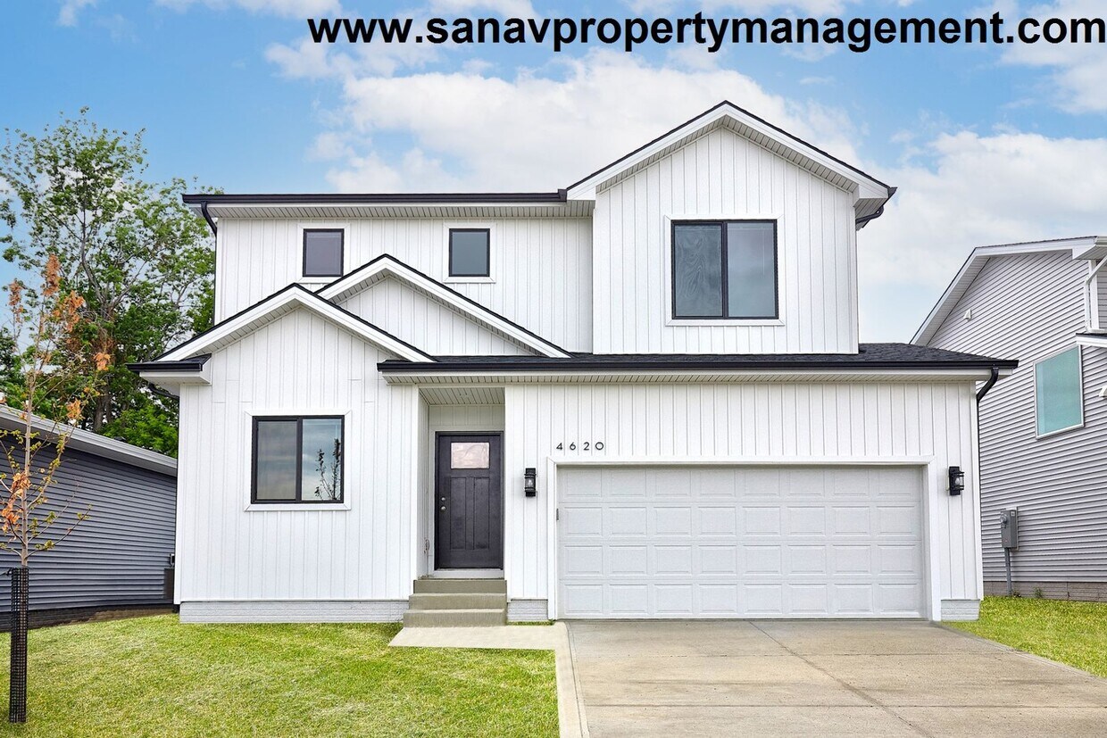 Primary Photo - Spacious 3-Bedroom Home with Modern Layout...