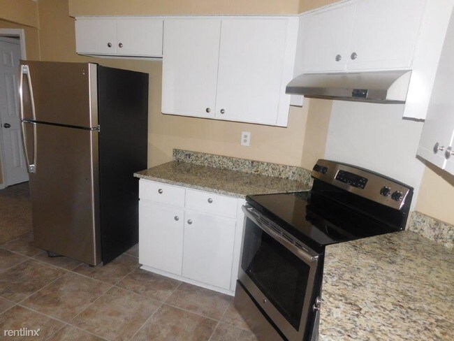 Building Photo - 3 br, 2 bath House - 4309 Bear Creek Ln