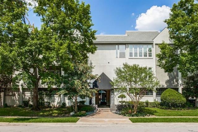 Foto del edificio - 4104 N Hall St