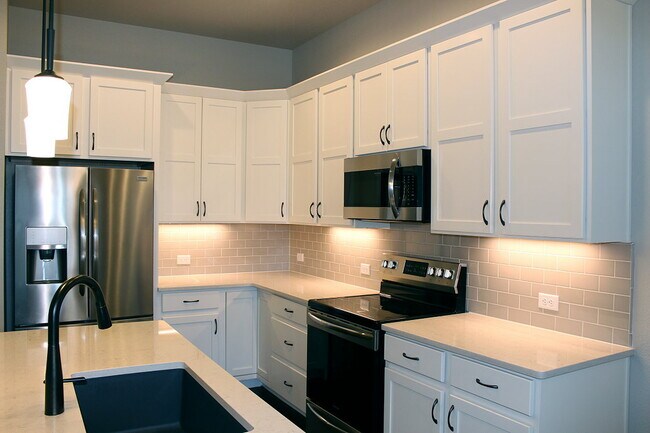 Foto del edificio - 5055 River Roads Dr