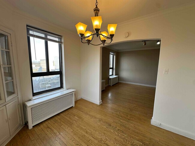 Foto del edificio - 1720 E Capitol Dr