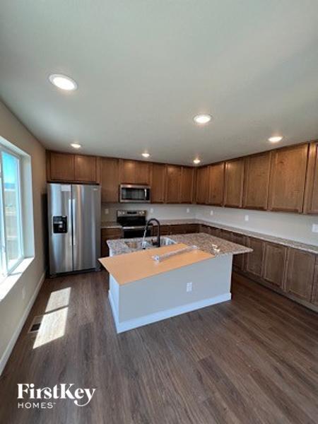 Foto del edificio - 10129 Luneth Dr