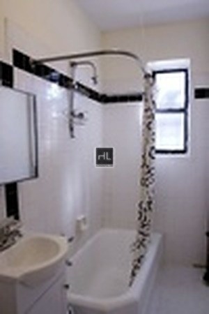 Building Photo - 2223 Cortelyou Rd