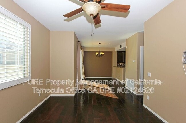 Foto del edificio - 44916 Honey Locust Dr