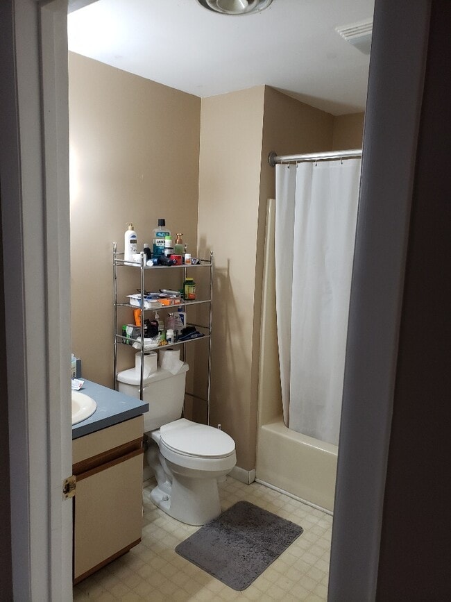 Bathroom - 421 Market St