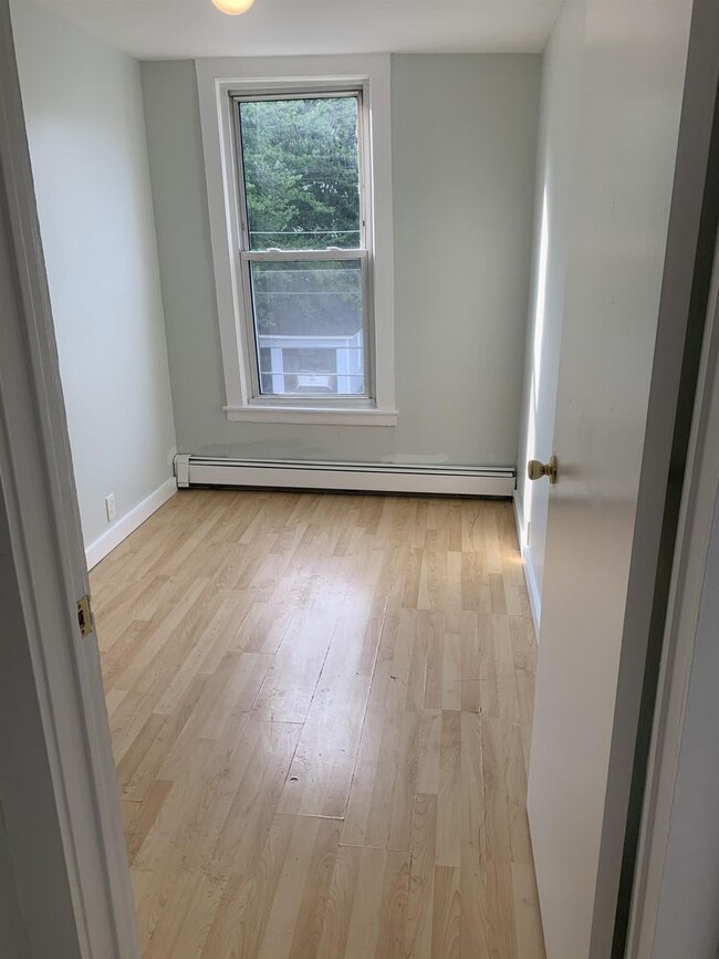 Building Photo - 61 Otis Street - 61-2