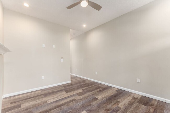 Foto del edificio - 1363 Summit St