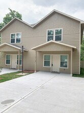 Building Photo - 8114 Rhobell St