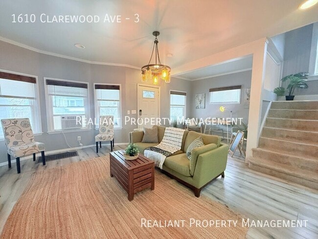 Building Photo - 1610 Clarewood Ave