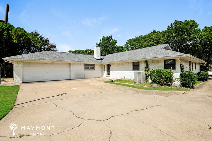Foto del edificio - 6413 Wilton Dr