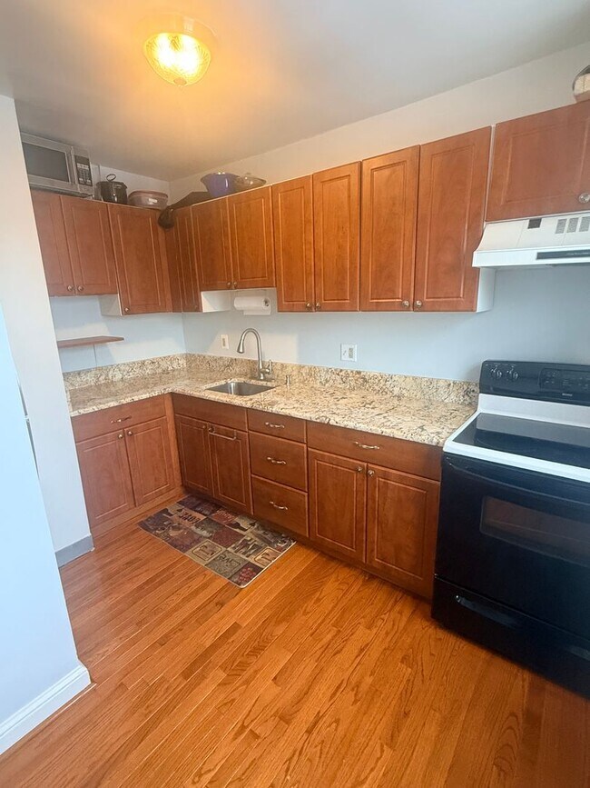 Building Photo - Cozy 1 bd 1 bath Condo