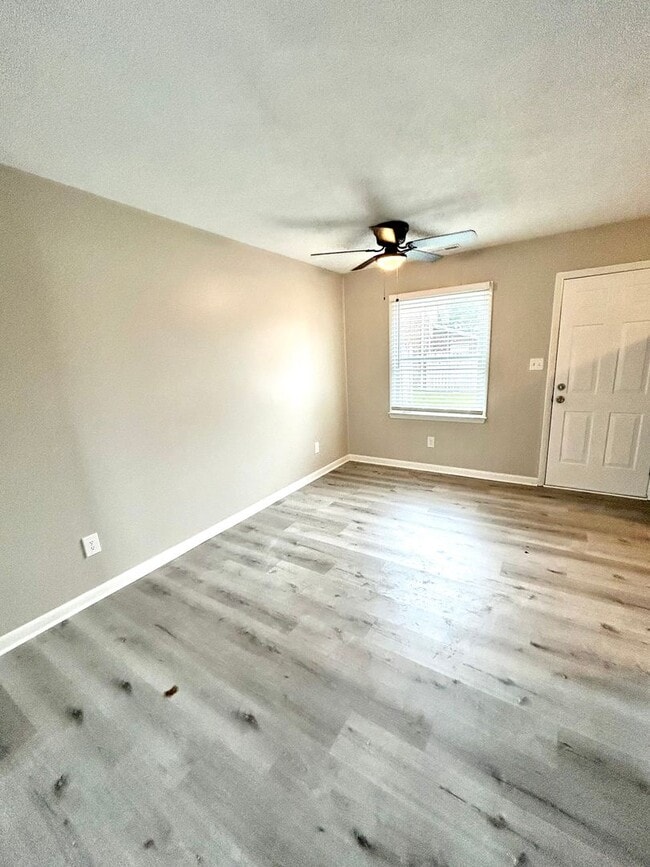 Interior Photo - Cedar Heights