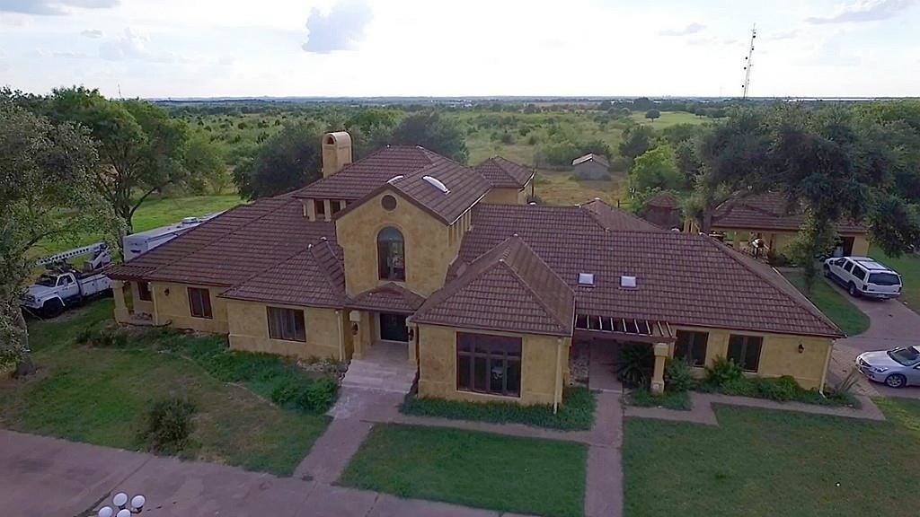 Foto principal - 9000 Decker Ln