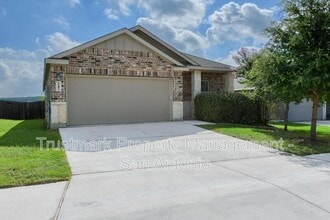 Building Photo - 242 Holland Pk