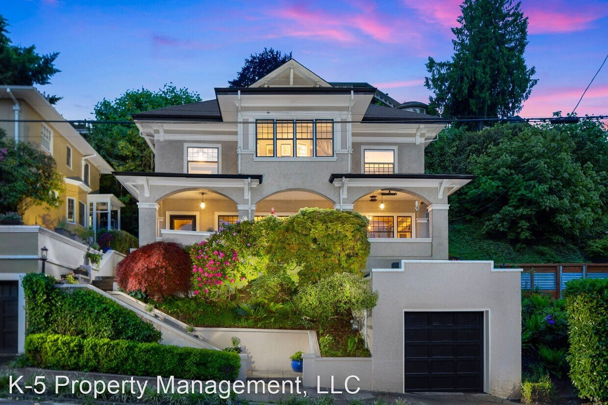 Foto principal - 5 br, 3.5 bath House - 2850 NW Westover Rd
