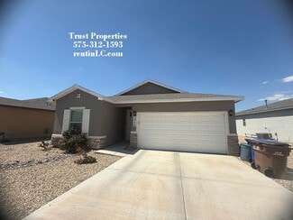 Building Photo - 2950 Ysleta Ct