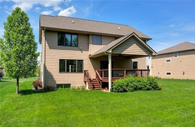 Foto del edificio - Spacious 5BR House in Johnston