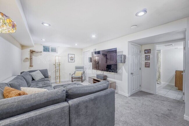 Foto del edificio - 3252 Niagara St