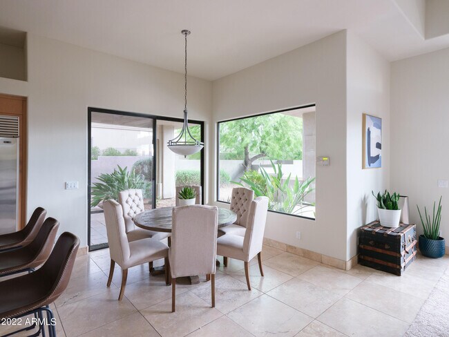 Foto del edificio - 9441 N 129th Pl