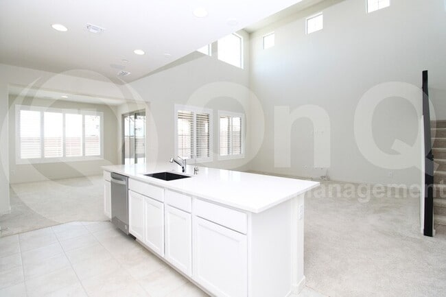 Building Photo - 13769 W Forest Pleasant Pl