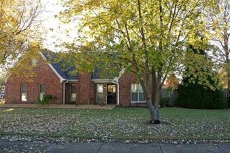 Building Photo - 3753 Oakmoor Ct