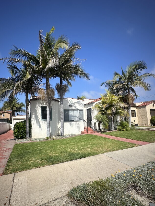 Primary Photo - 325 San Clemente St