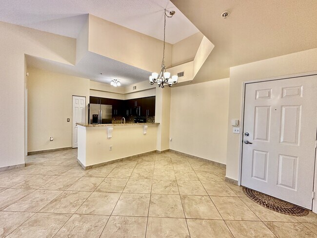 Foto del edificio - 1230 Reserve Way