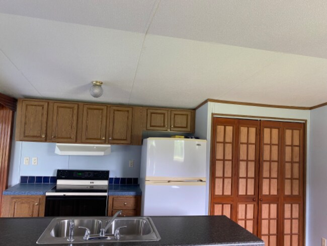 Foto del edificio - 2147 Watts Dr
